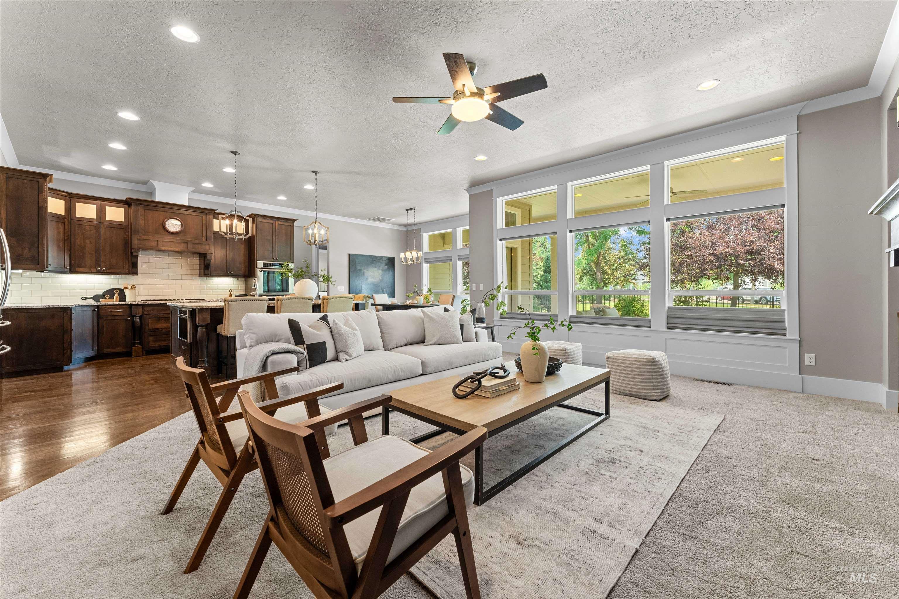 3636 W Heidelberg St