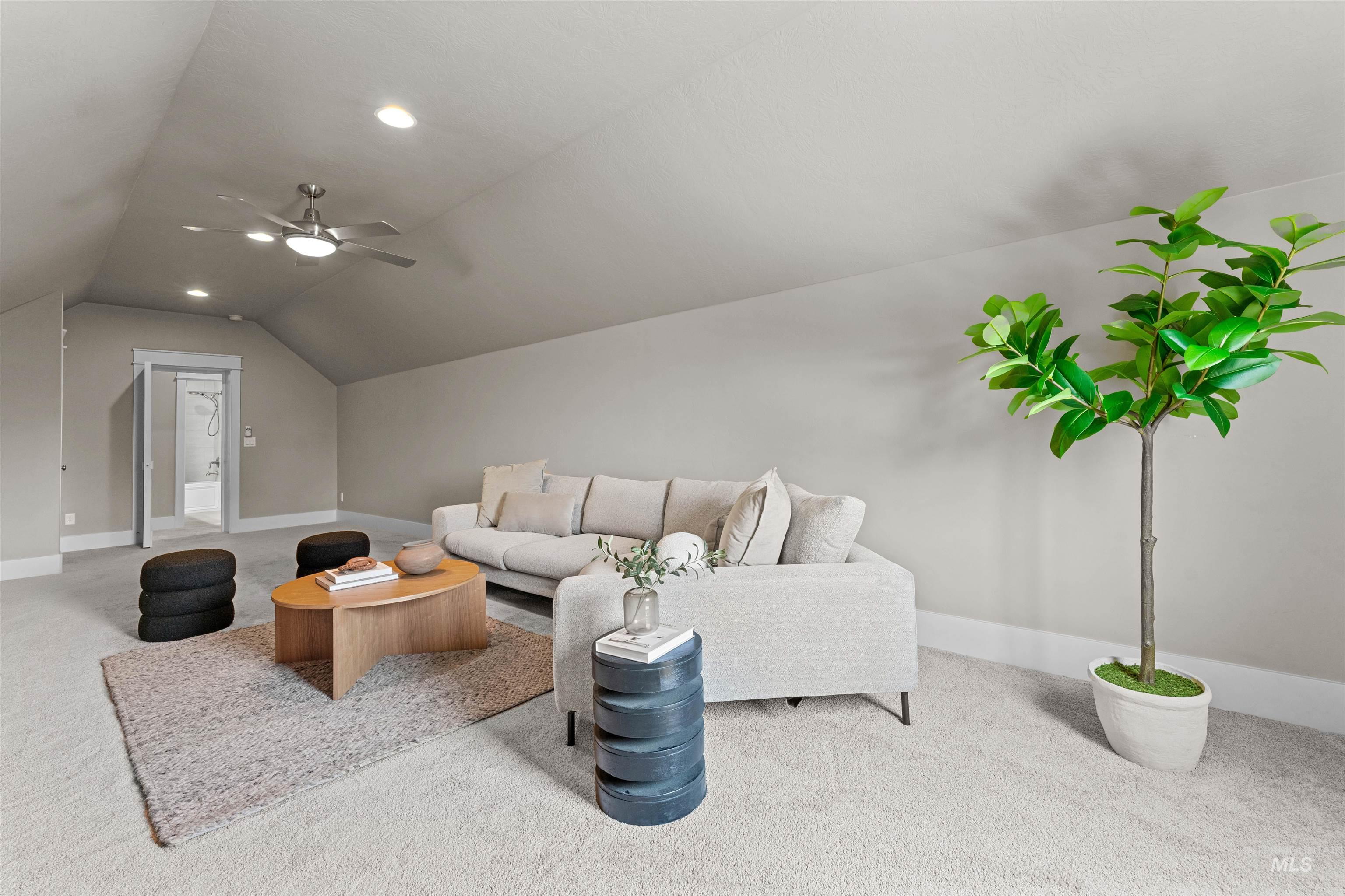 3636 W Heidelberg St