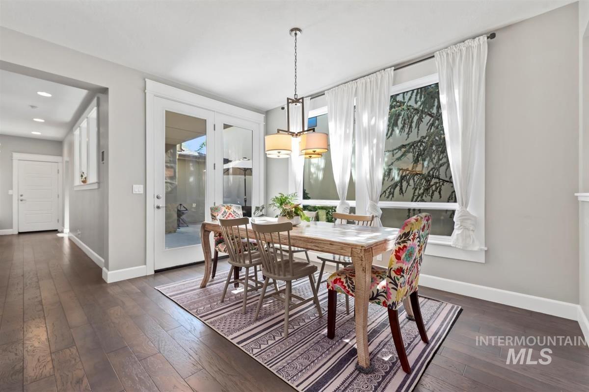 2768 S Trailwood Way