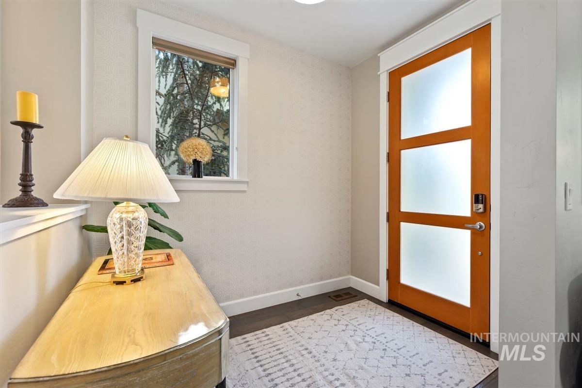 2768 S Trailwood Way