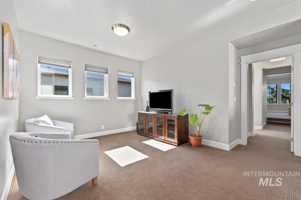 2768 S Trailwood Way