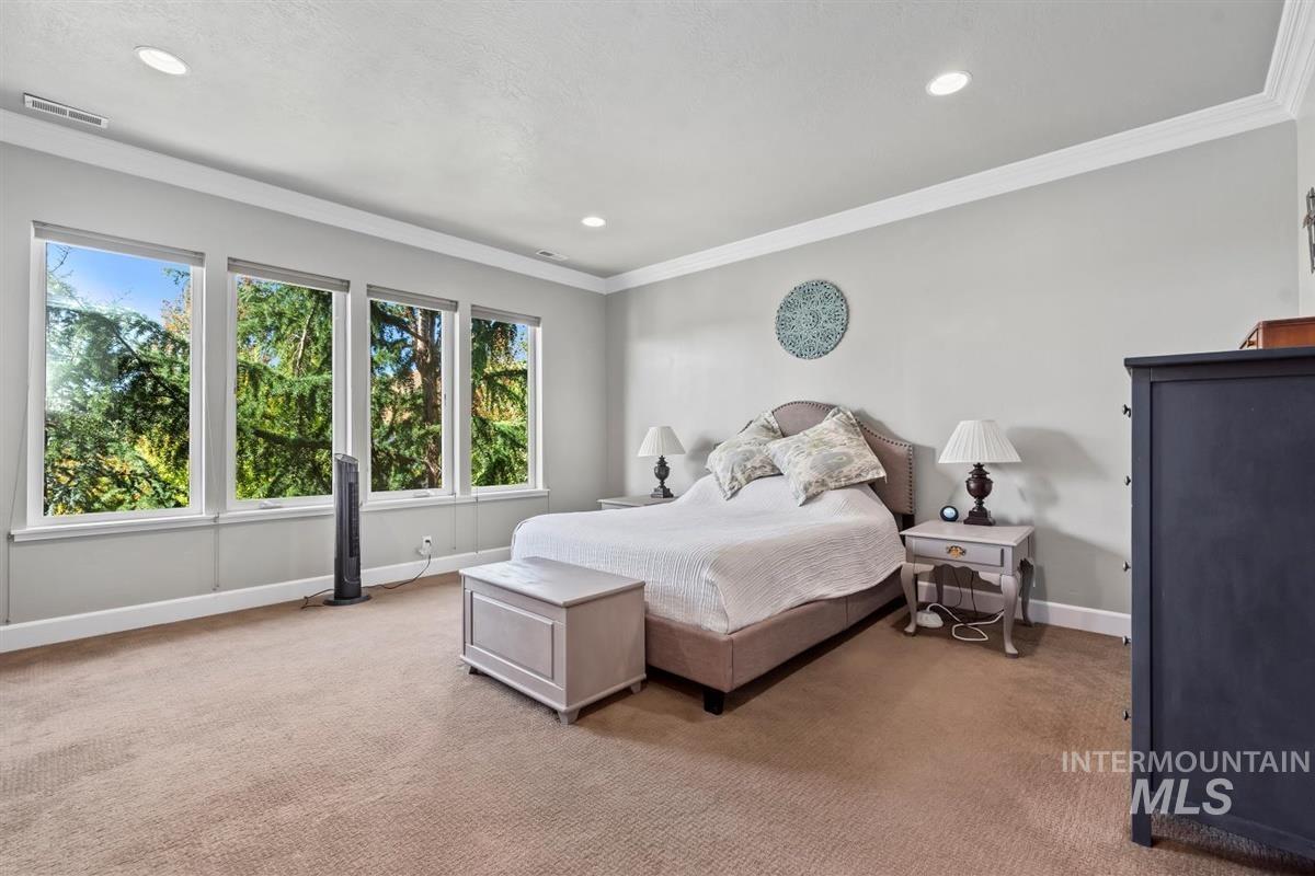 2768 S Trailwood Way