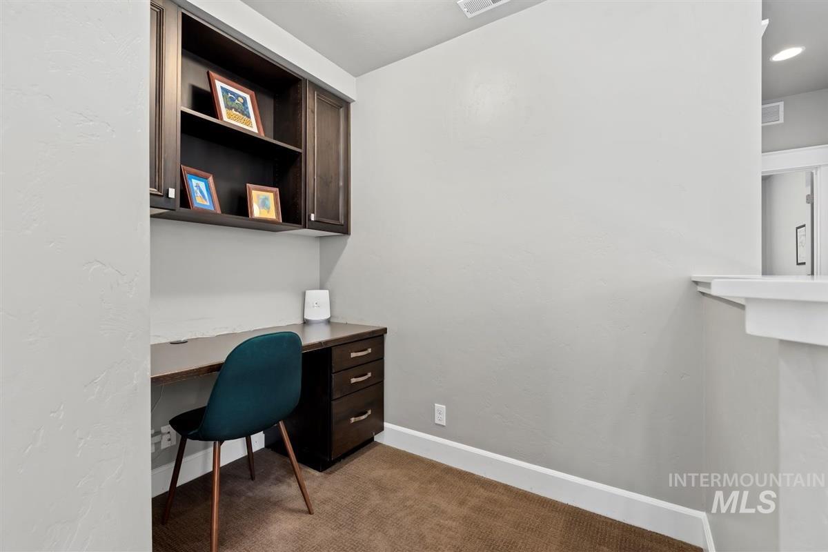 2768 S Trailwood Way