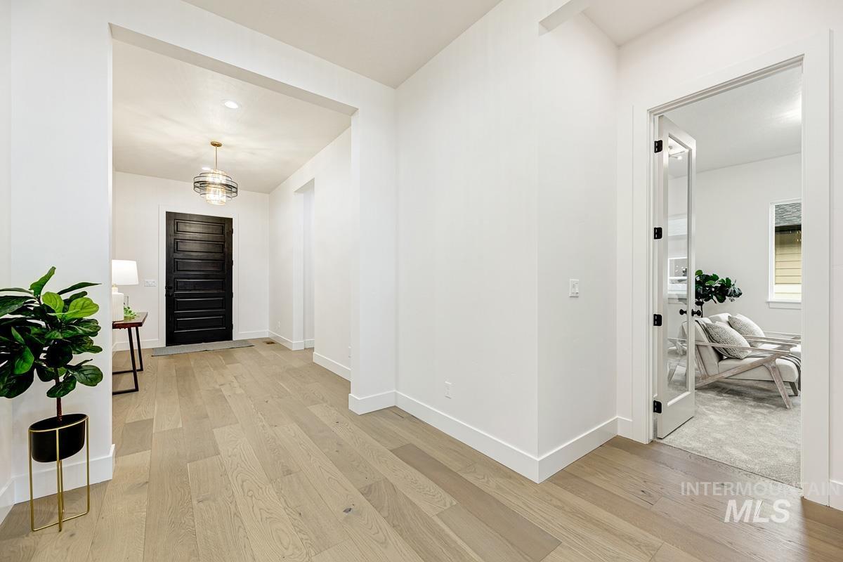 13456 N Tierra Linda Way