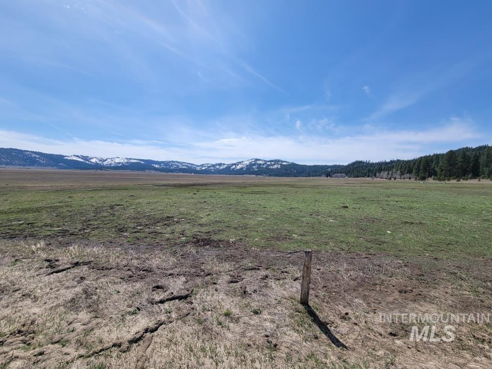 163.21 AC Gray Lane