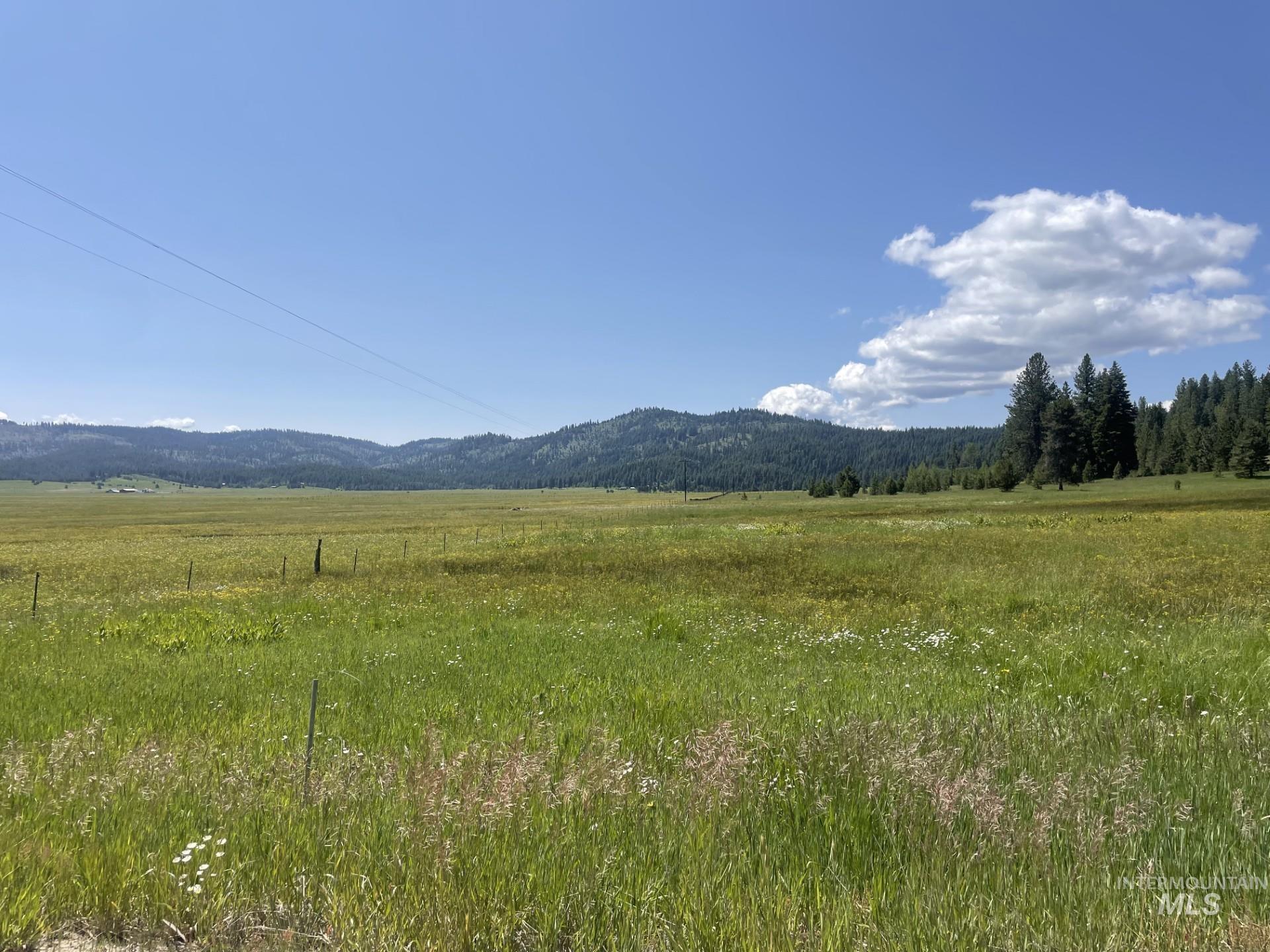 163.21 AC Gray Lane