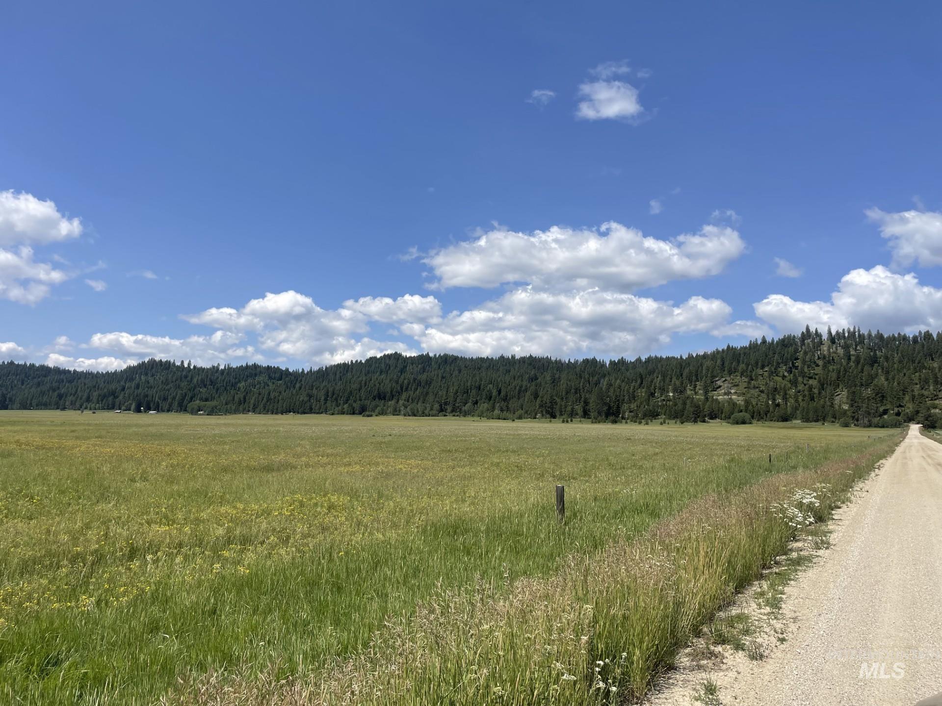 163.21 AC Gray Lane