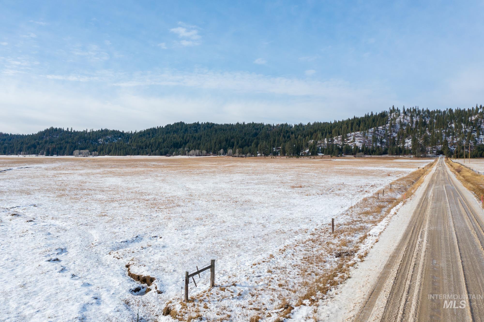 163.21 AC Gray Lane