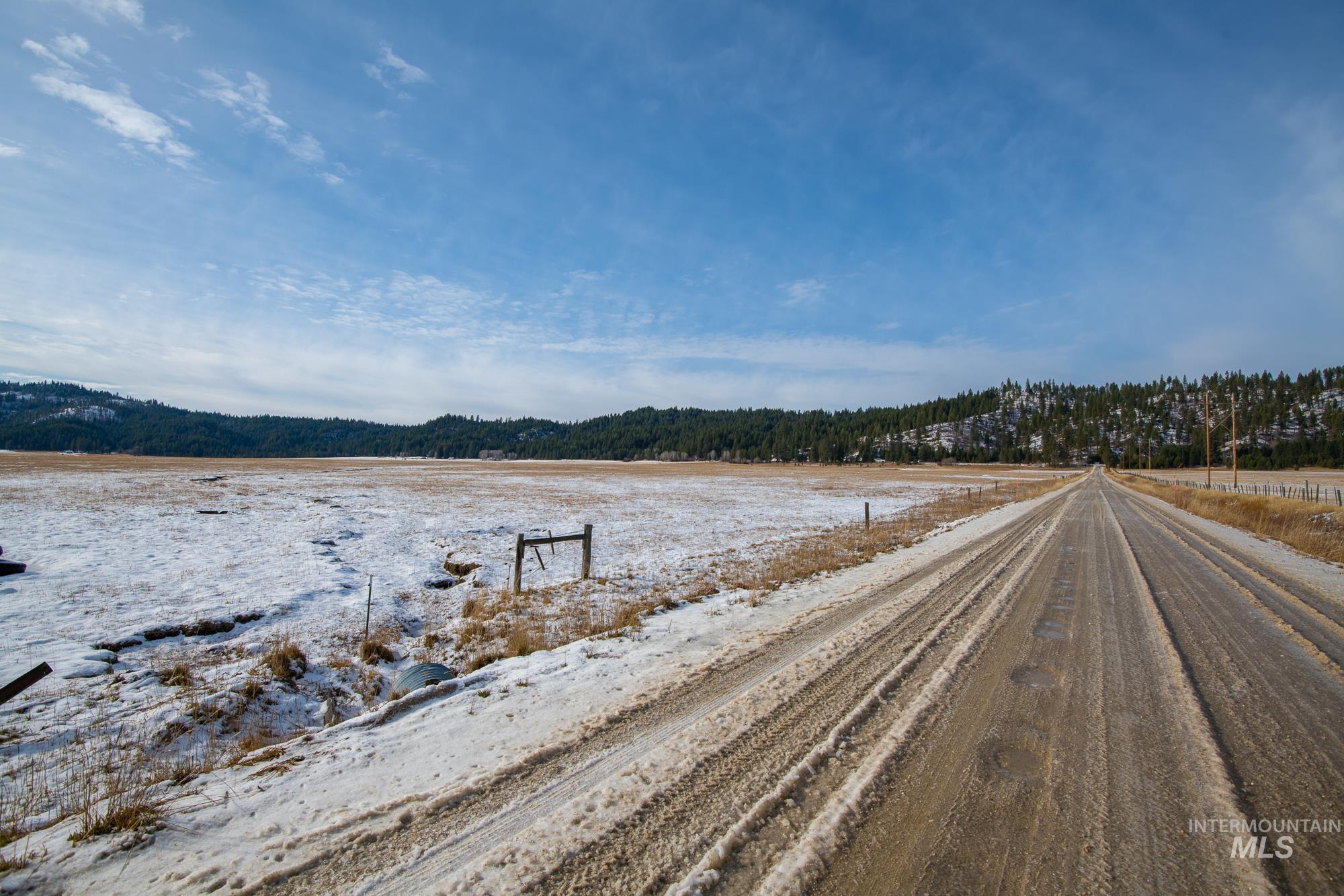 163.21 AC Gray Lane
