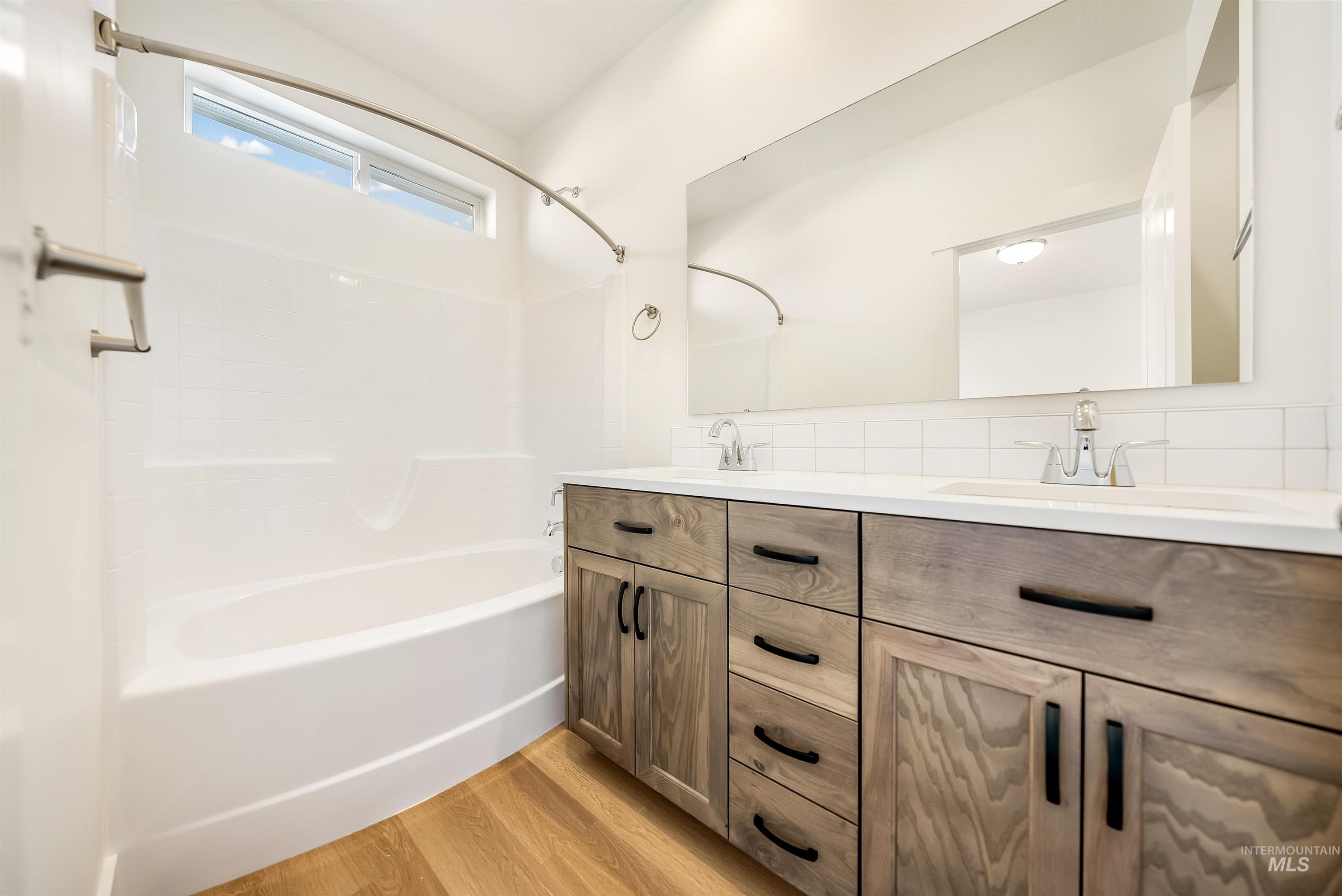 12490 W Pine Grass St