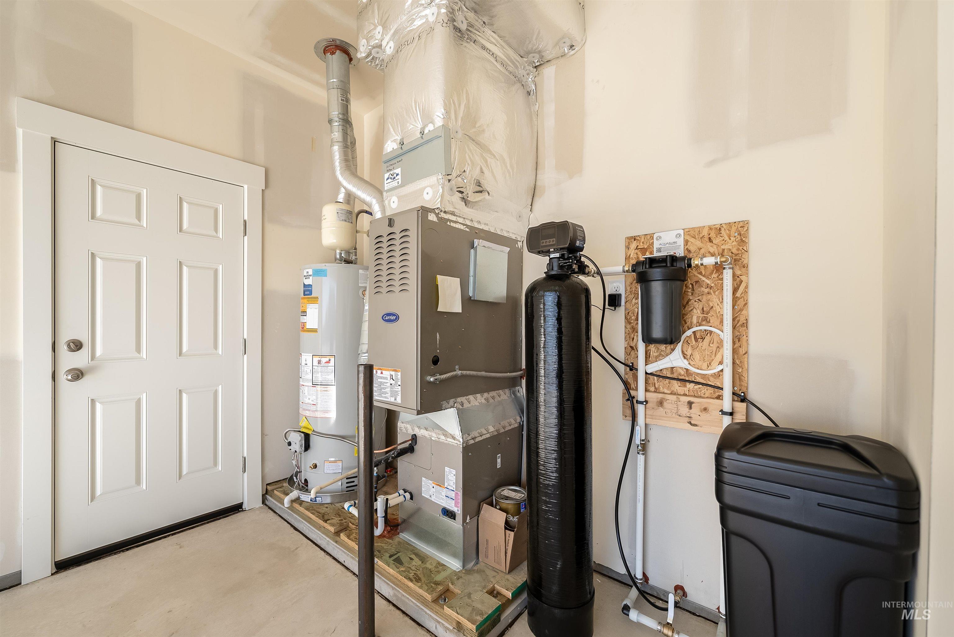 12490 W Pine Grass St