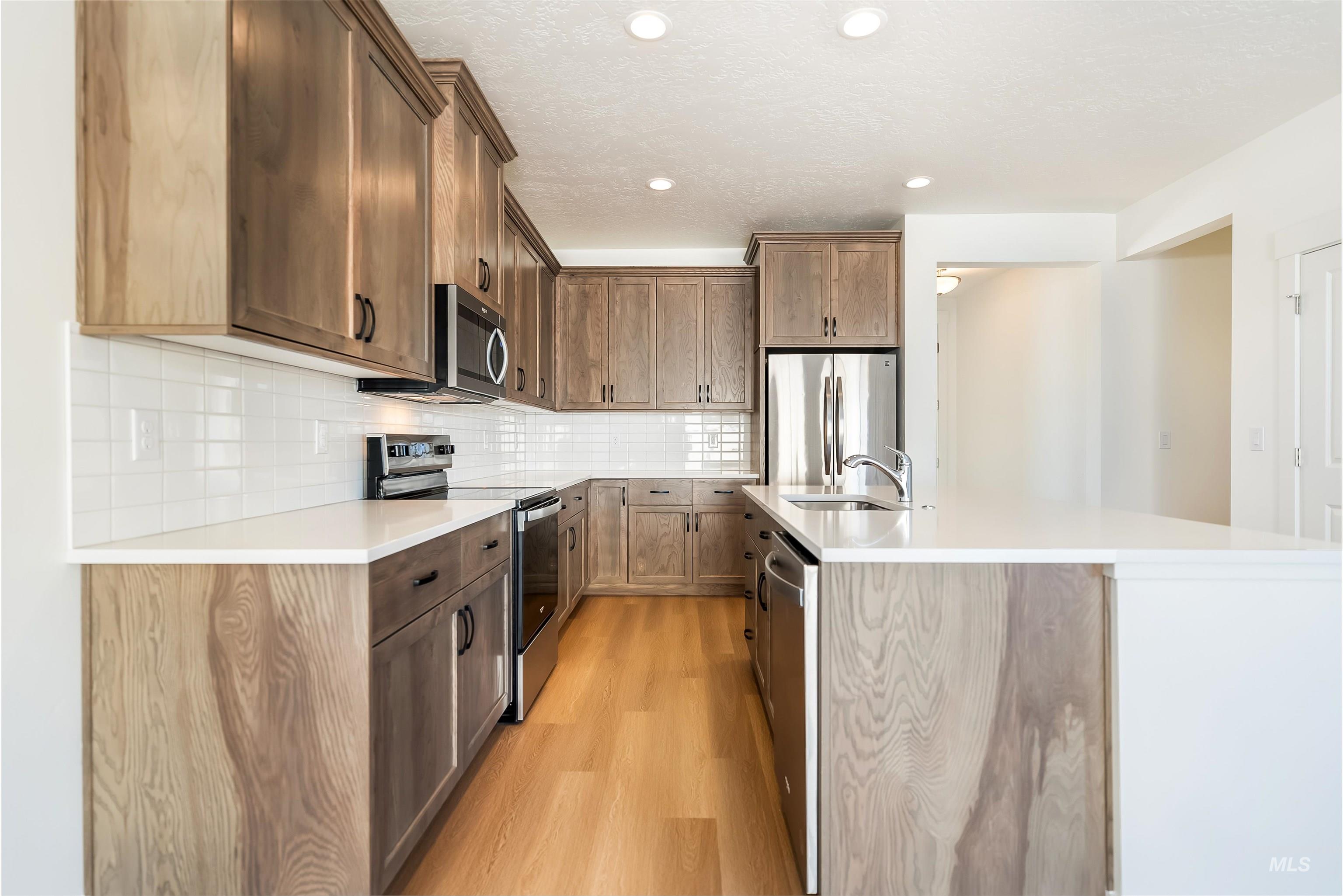 12490 W Pine Grass St