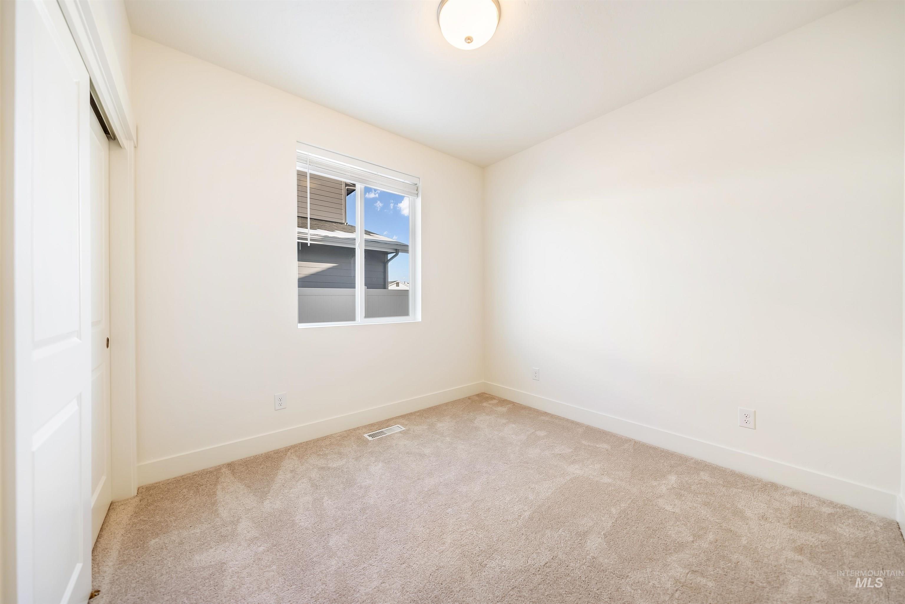 12490 W Pine Grass St