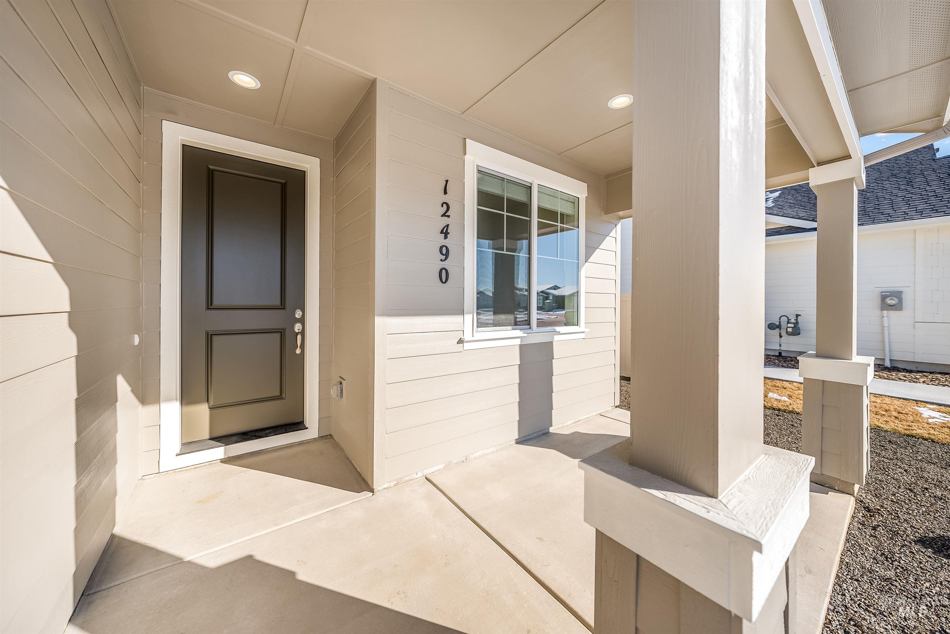 12490 W Pine Grass St