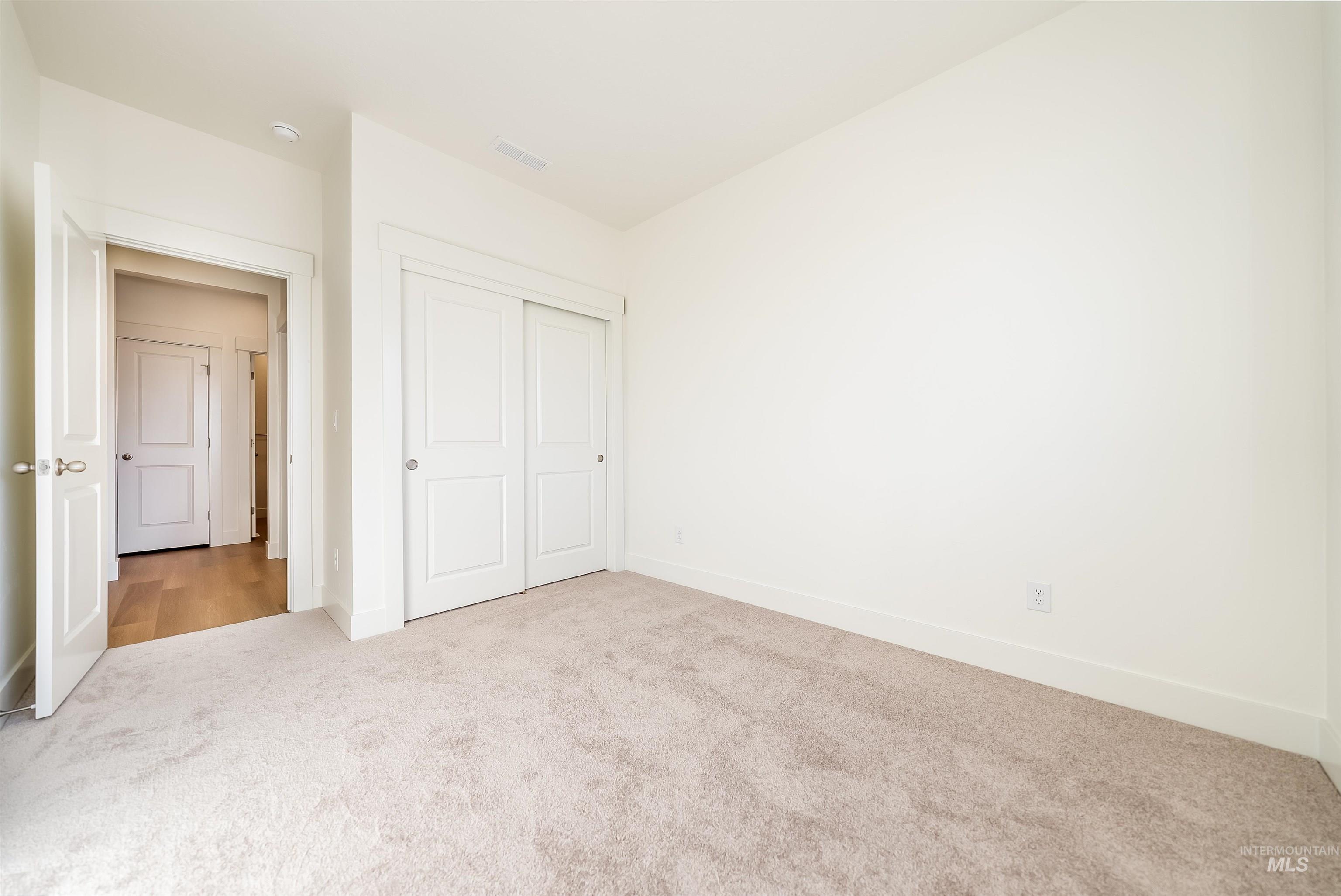 12490 W Pine Grass St