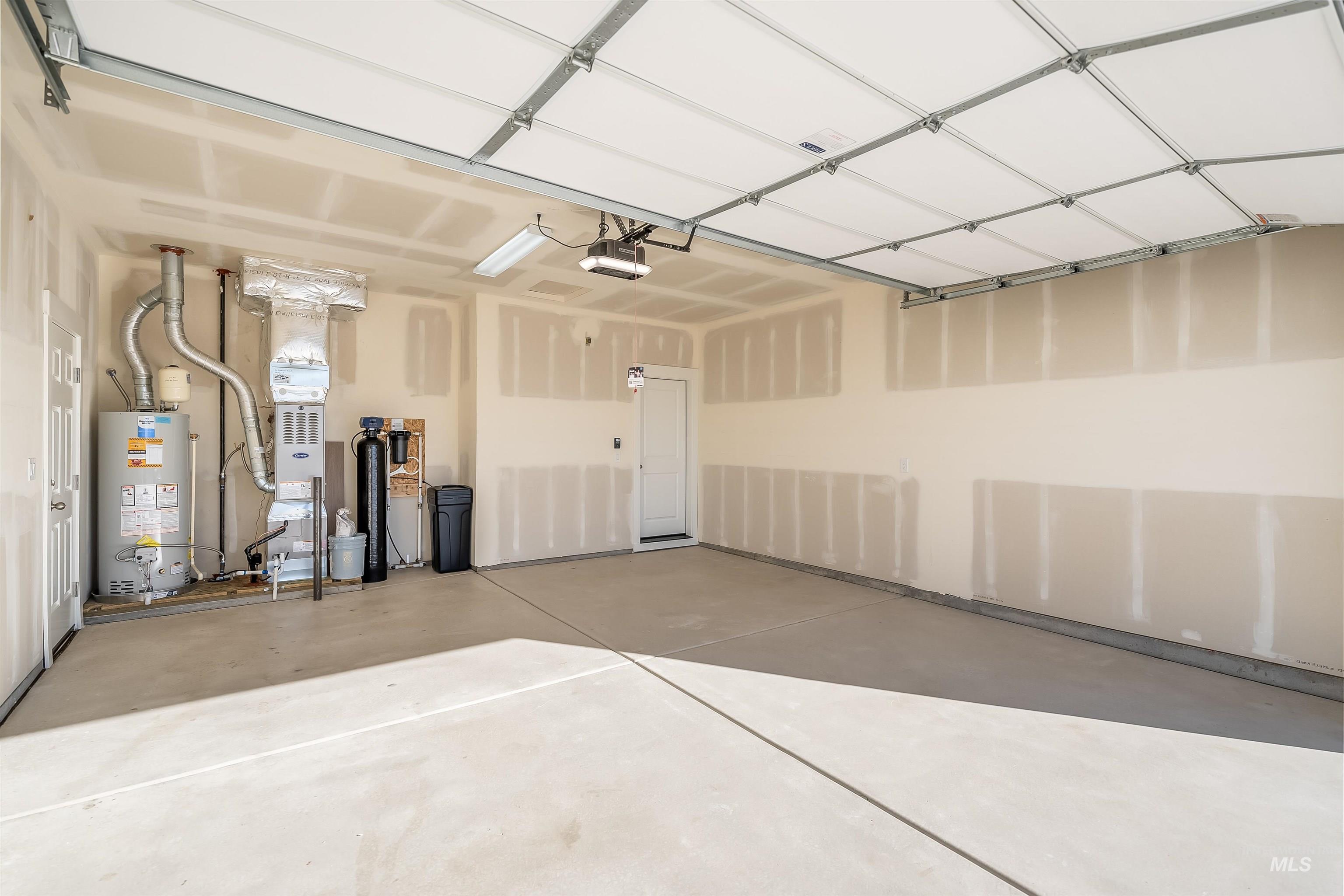 12490 W Pine Grass St