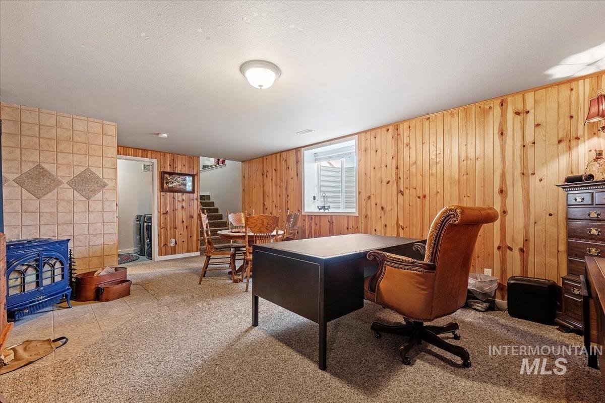 3135 S Black Cat Rd.