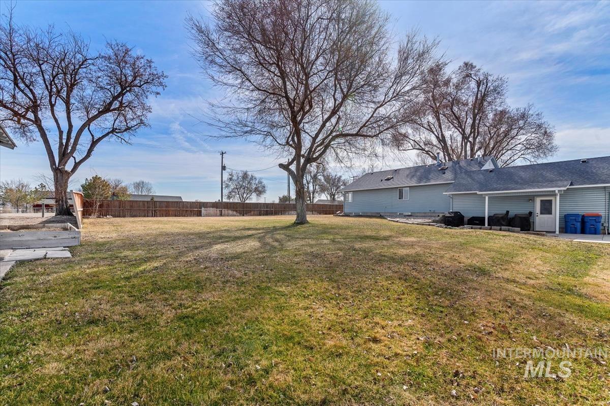 3135 S Black Cat Rd.