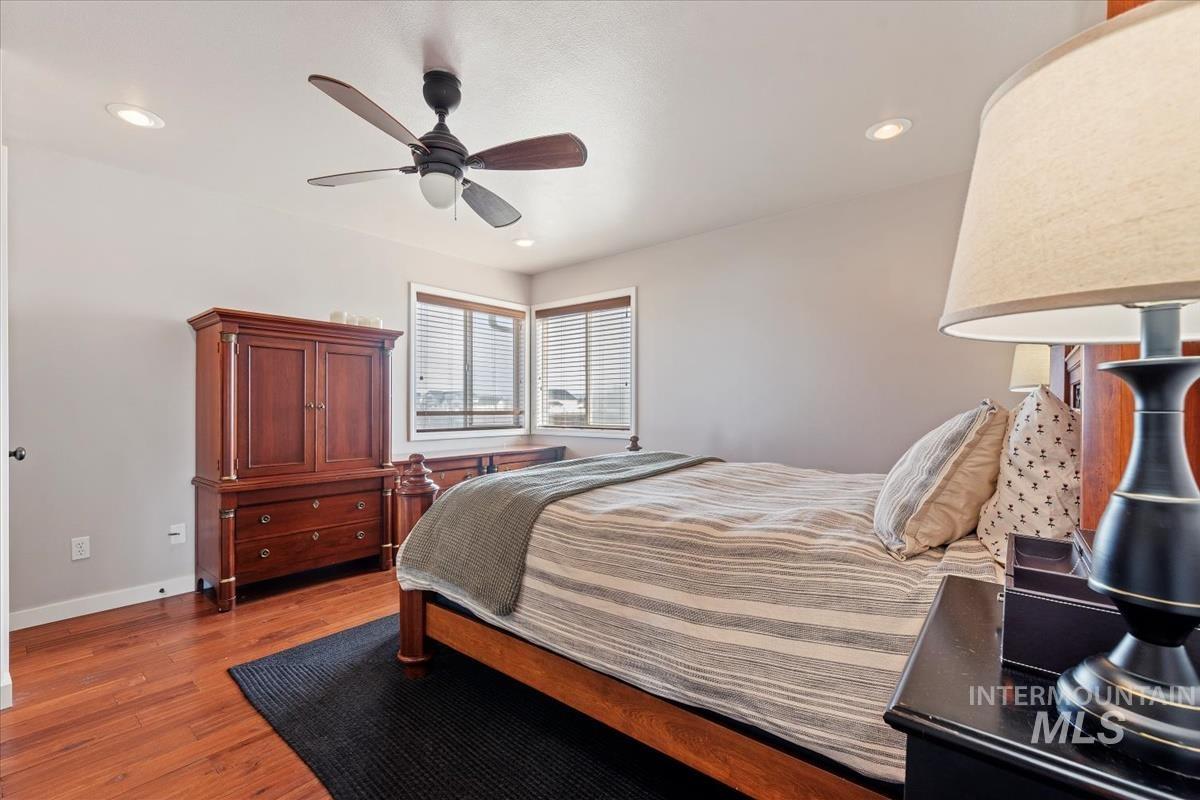 3135 S Black Cat Rd.