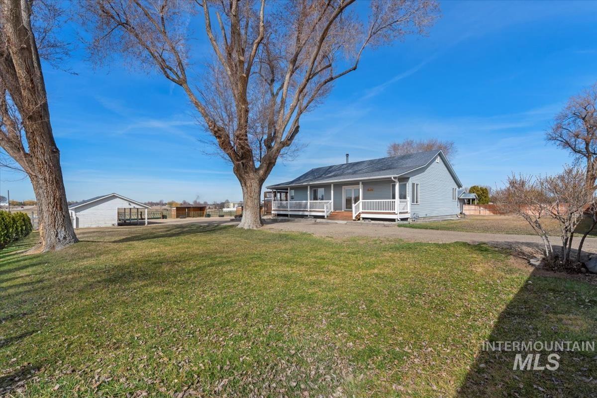 3135 S Black Cat Rd.