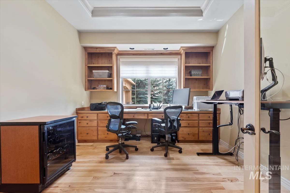 1092 W Shearwater Ln