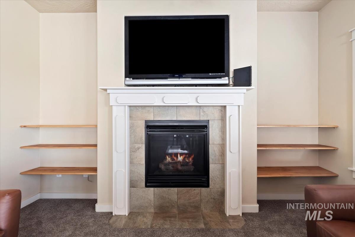 2869 N. Christian Way