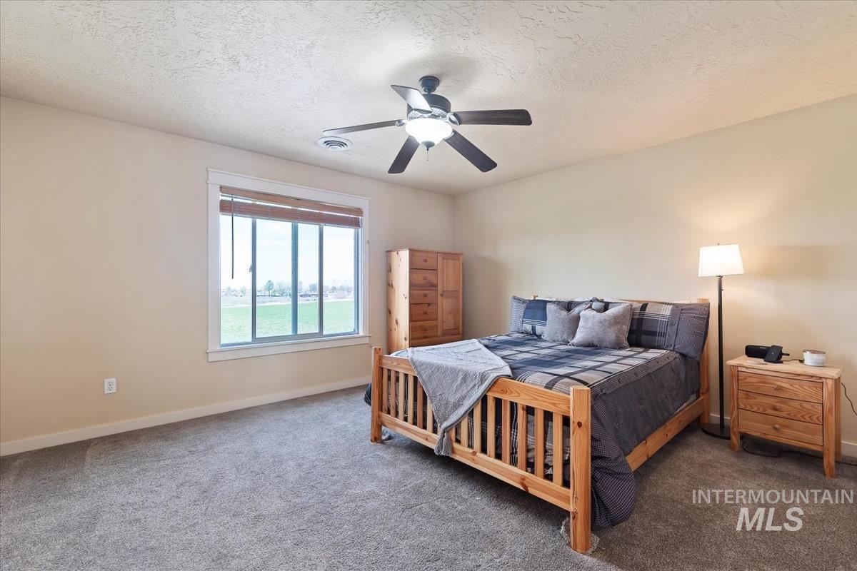 2869 N. Christian Way