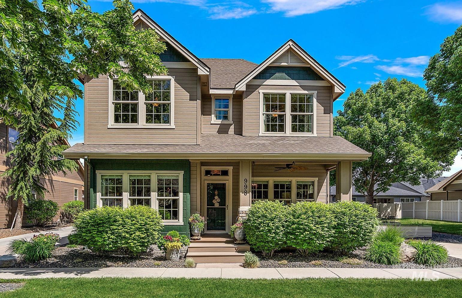 998 E Shadow Creek Lane