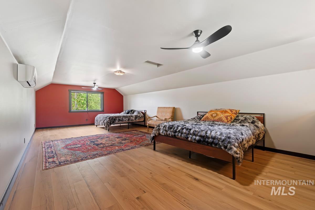 14051 Deerfield Road