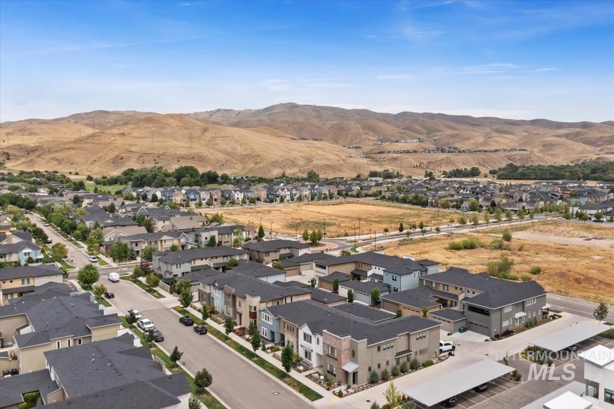 3034 S Honeycomb Way