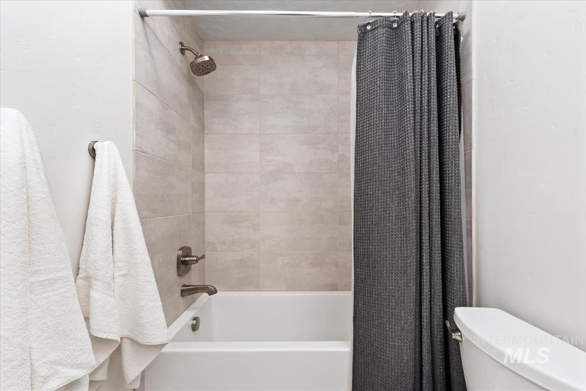 3034 S Honeycomb Way