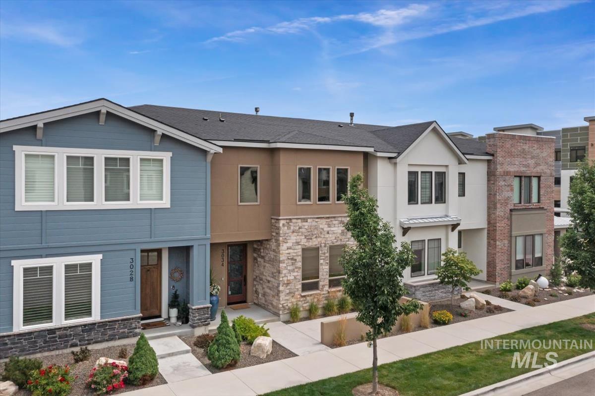 3034 S Honeycomb Way