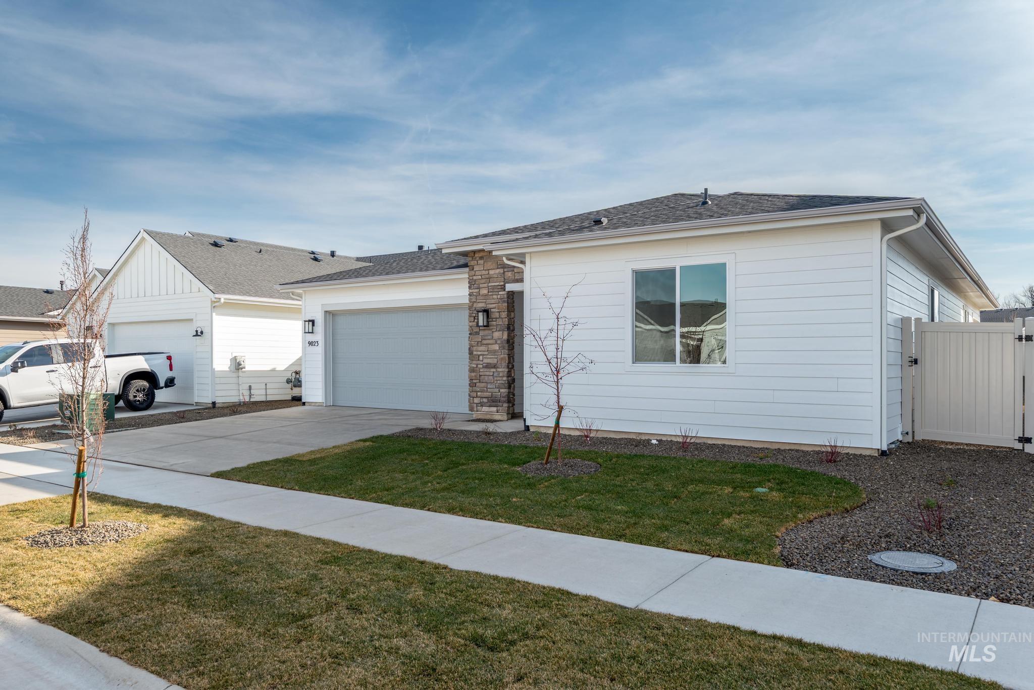 9023 W Moon River Dr