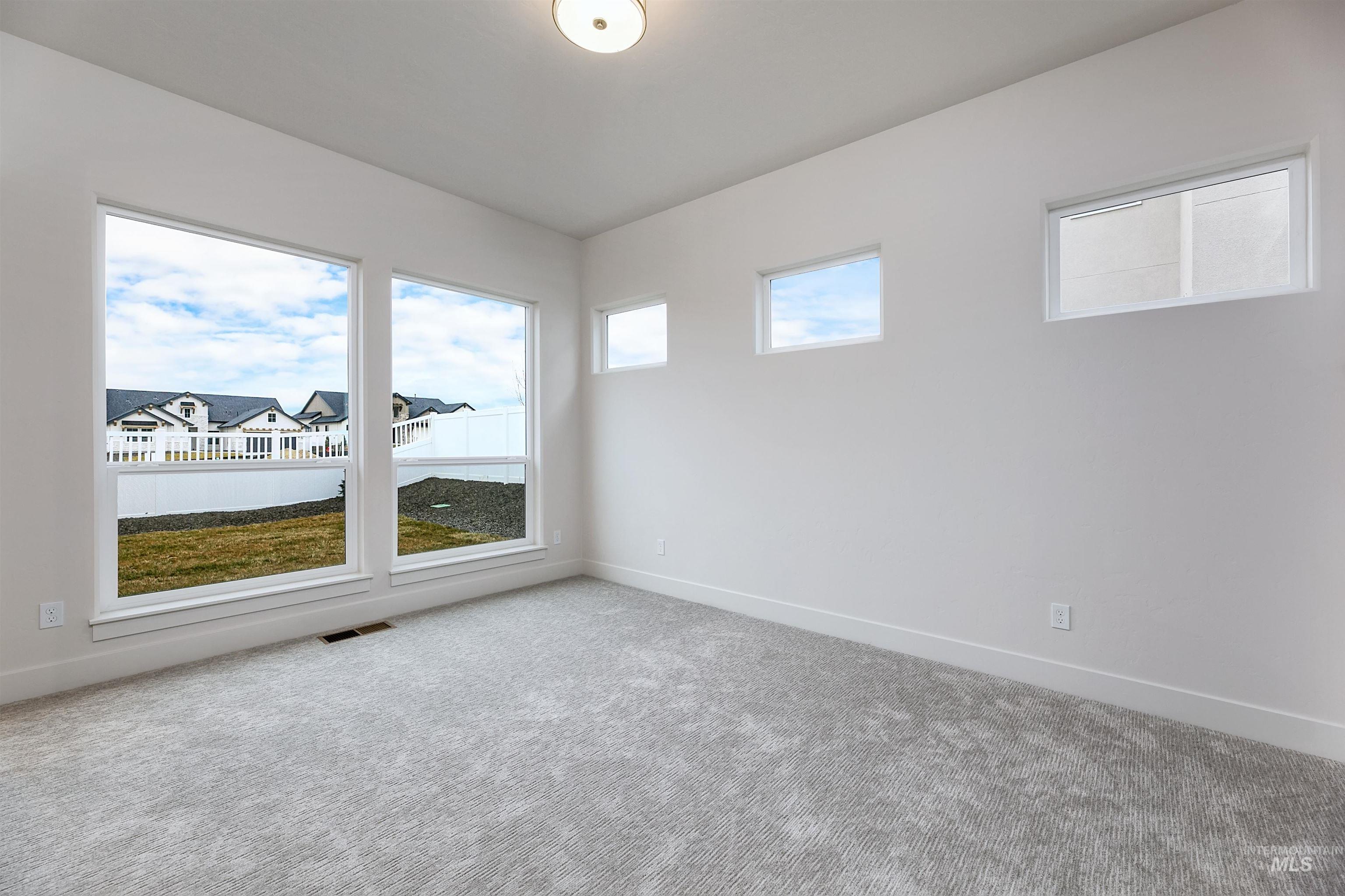 13624 N Ruffed Grouse Way