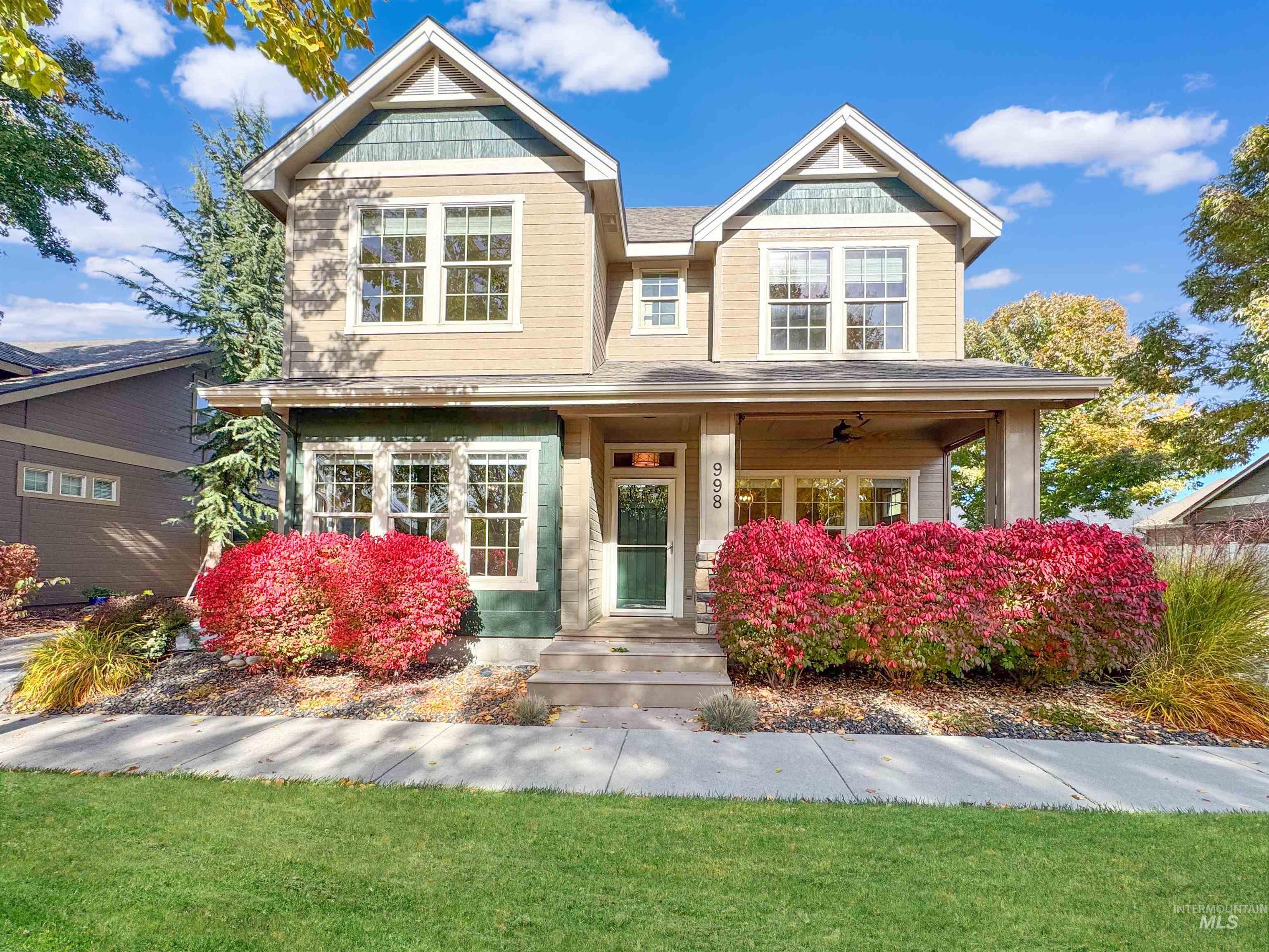 998 E Shadow Creek Lane