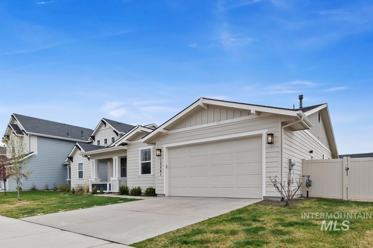 12541 W Shortcreek St.