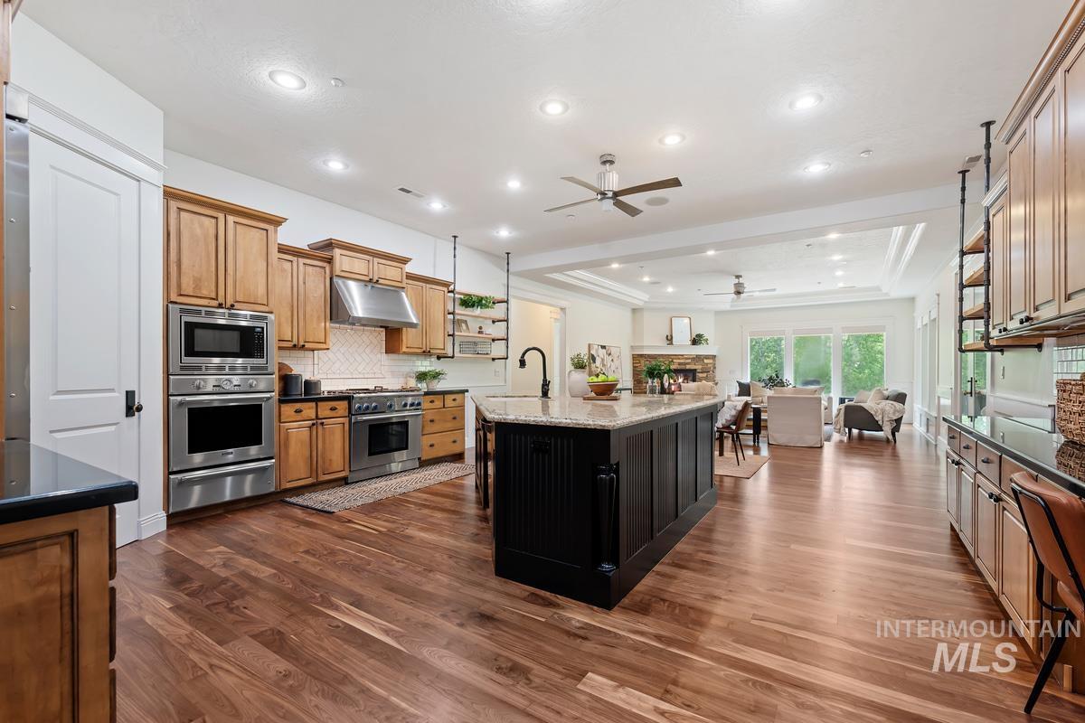 103 S. Alder Ln