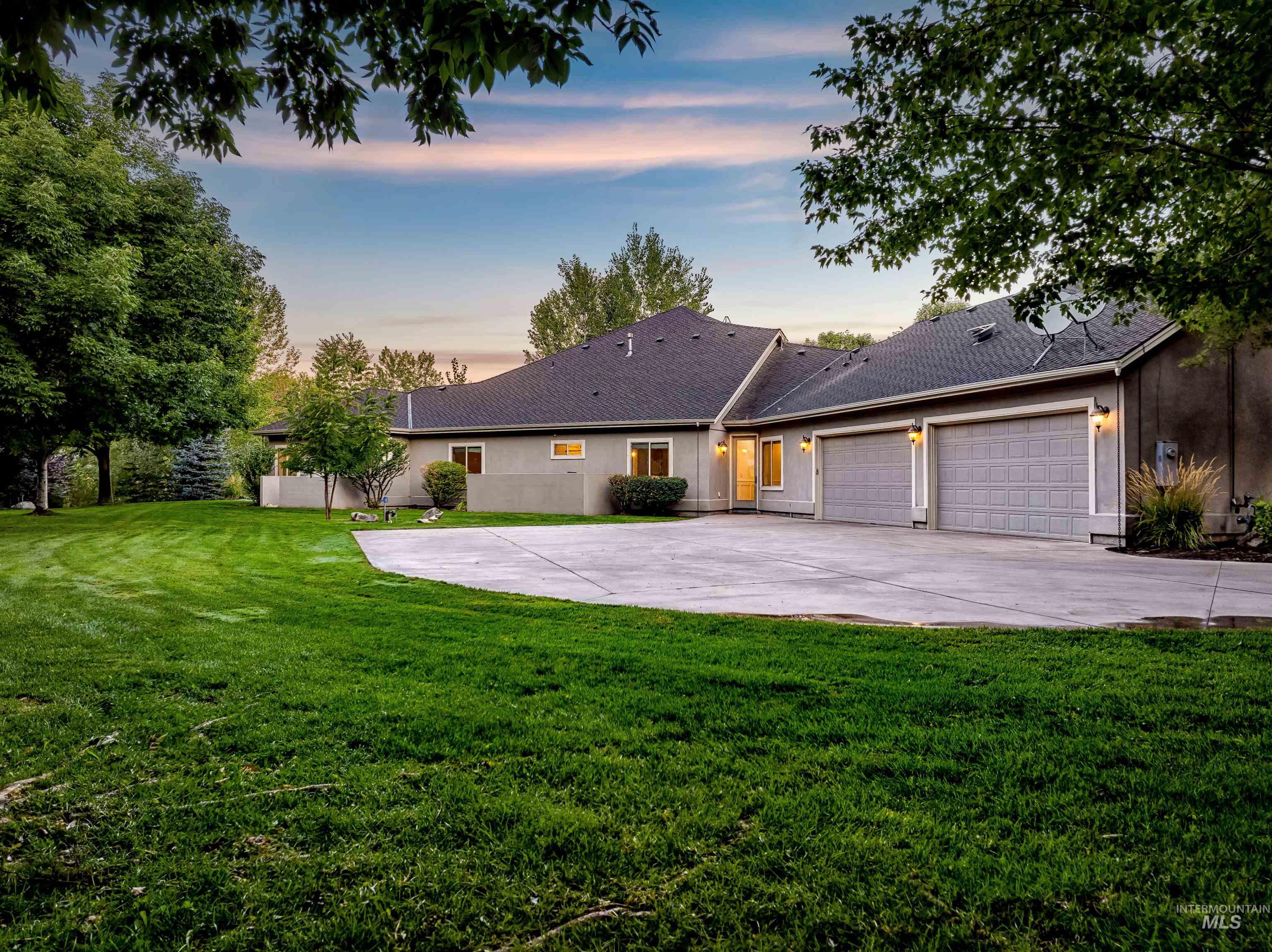 103 S. Alder Ln