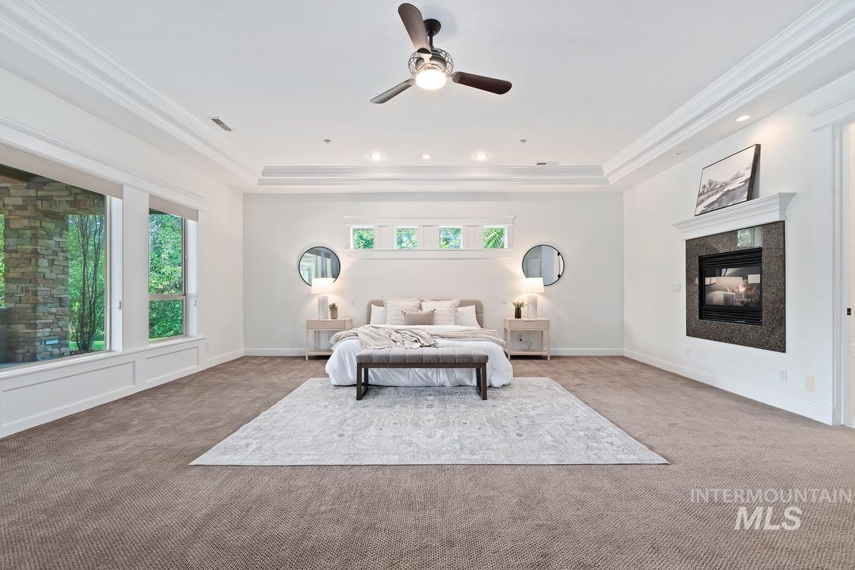 103 S. Alder Ln