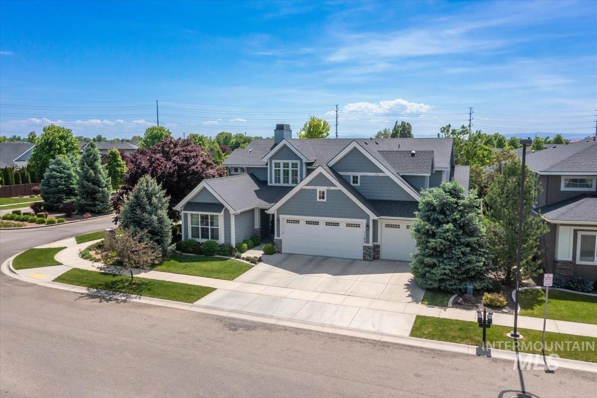 1169 W Deer Crest Dr