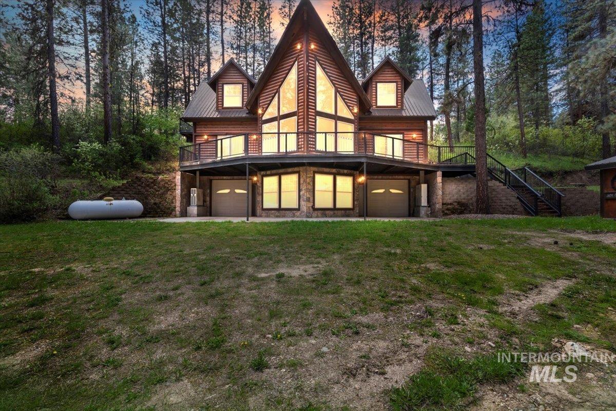 11 Forest Trail