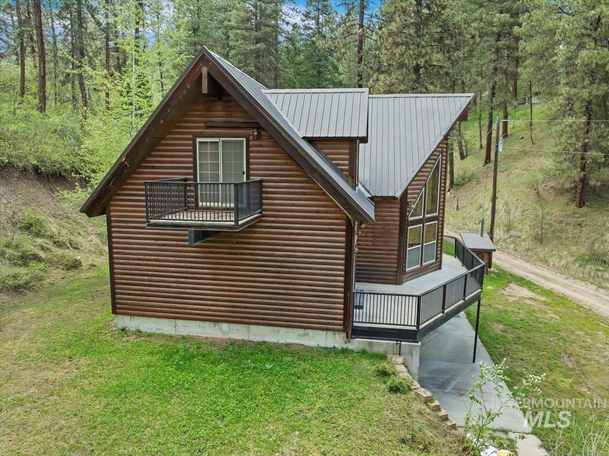 11 Forest Trail