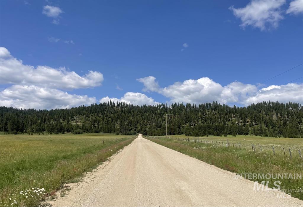 163.21 AC Gray Lane