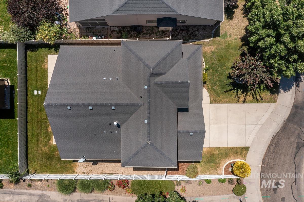 2946 N Christian Way