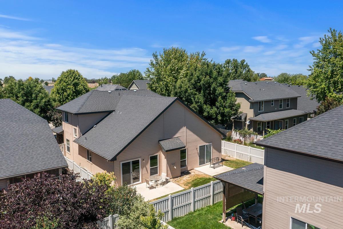 2946 N Christian Way