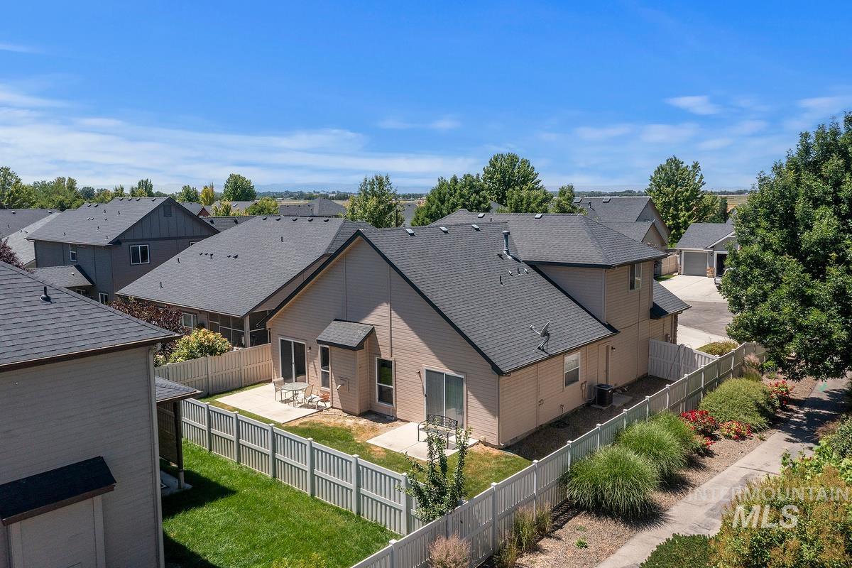 2946 N Christian Way