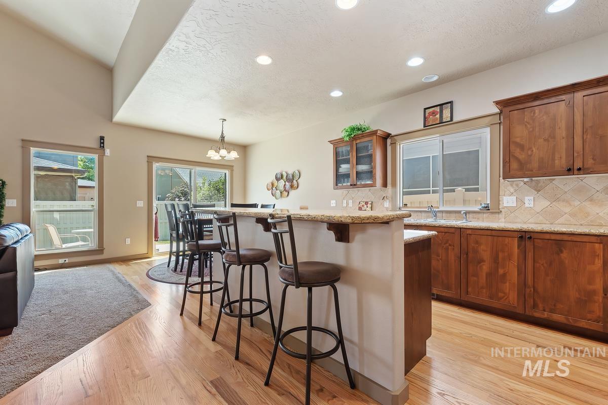 2946 N Christian Way