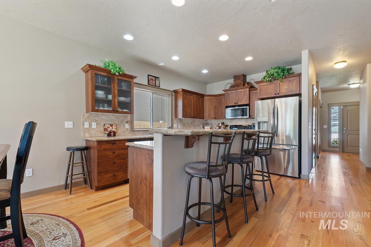 2946 N Christian Way