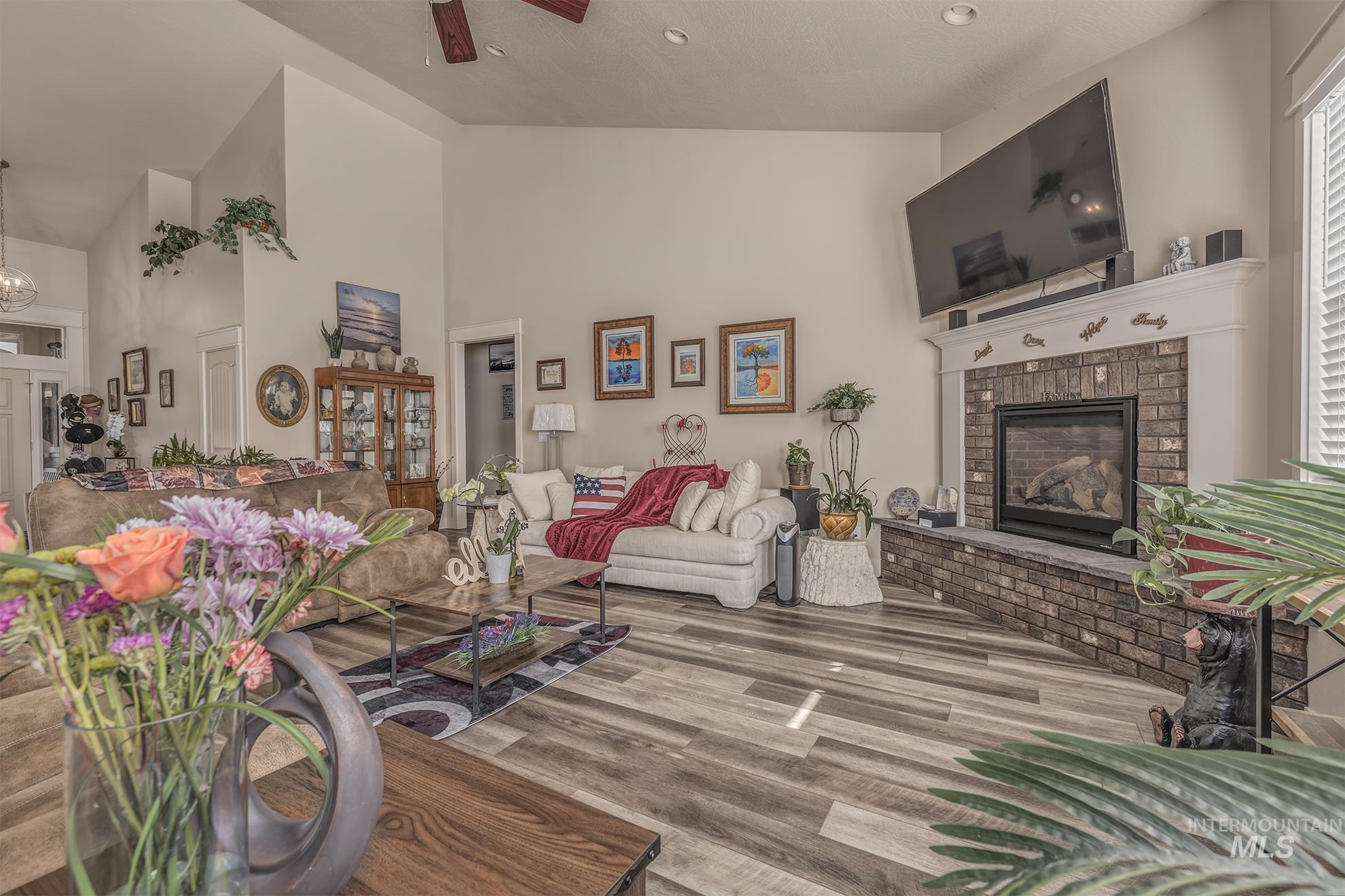 420 Poppy Street