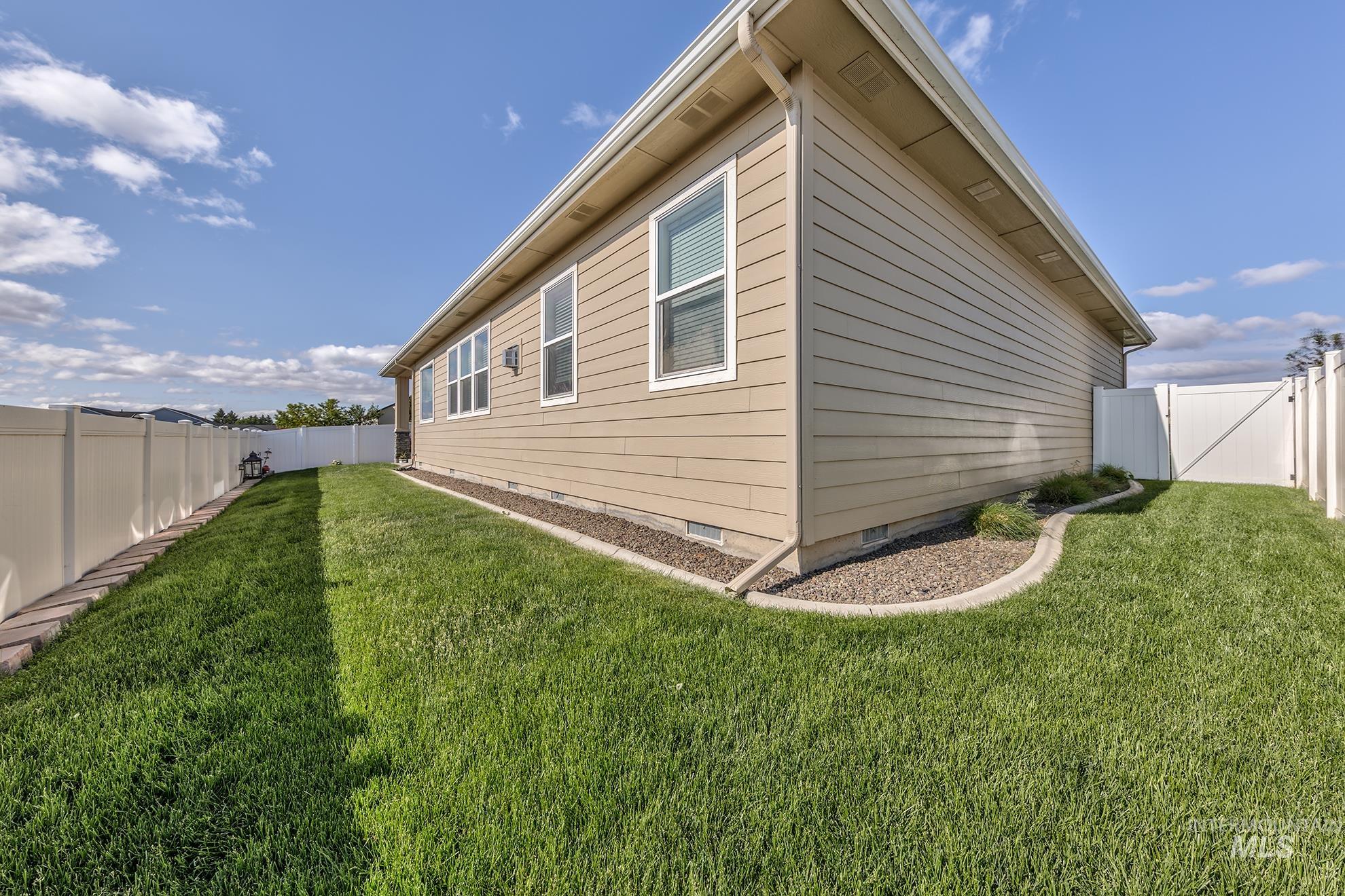 420 Poppy Street